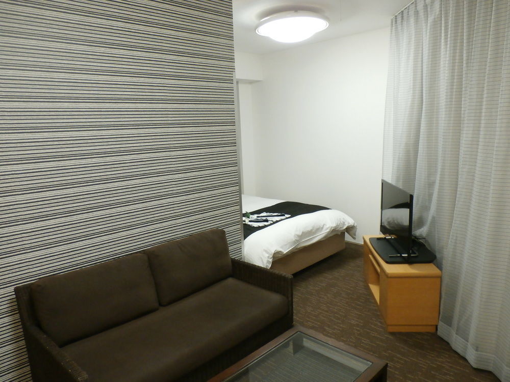Apa Hotel Nishi Kawaguchi-Eki Higashiguchi Кавагути Экстерьер фото
